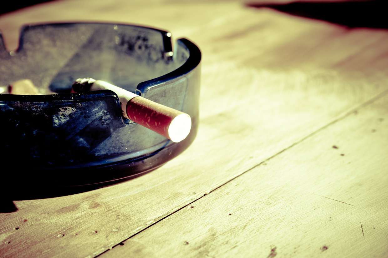 入居者が隠れてタバコを吸っていた 原状回復費用はどうなる 暮らしっく不動産
