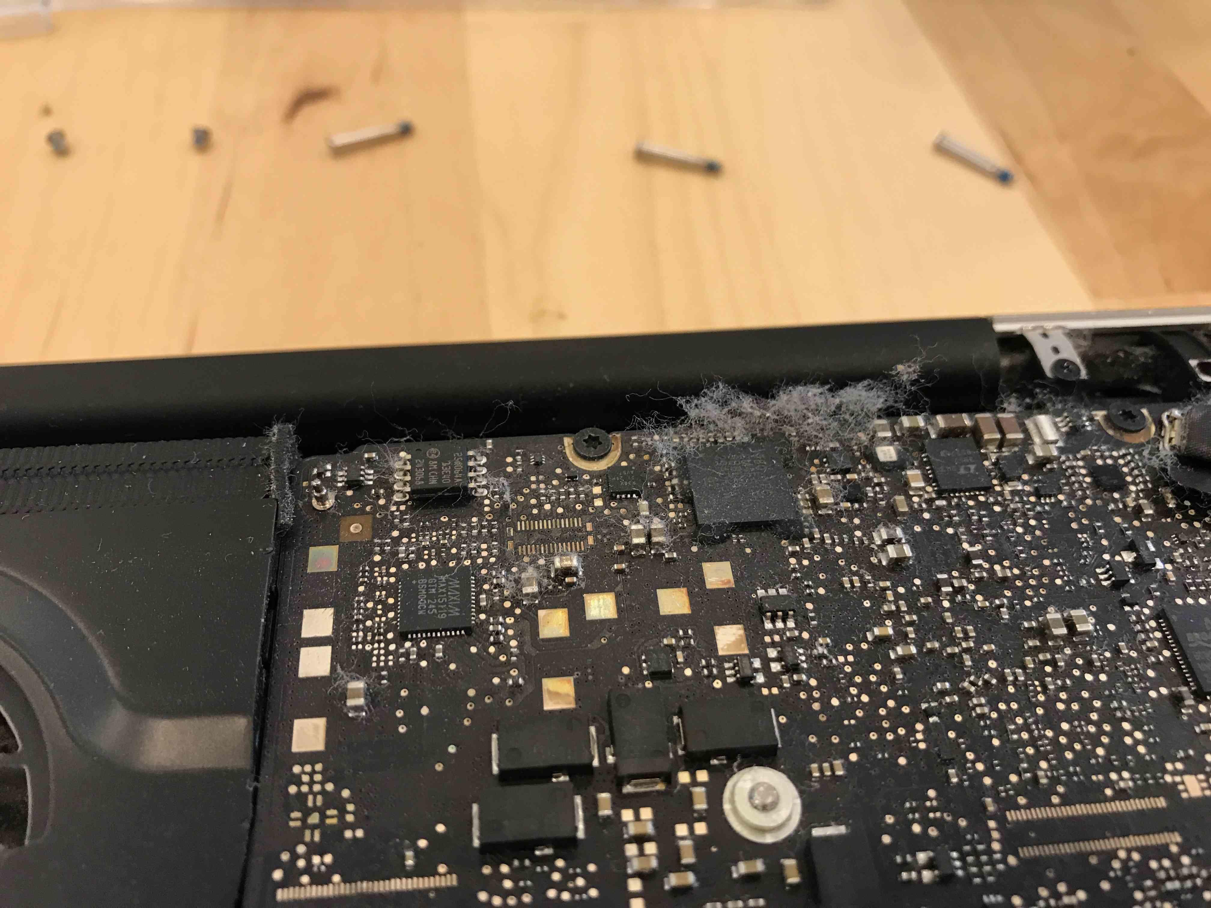 MacBook Pro (13-inch, Mid 2012)のメモリ交換 CPUとメモリとHD | 暮らしっく不動産